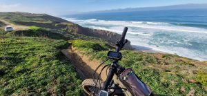 Explore a Costa Atlântica de Óbidos a Peniche